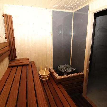 4family *resort*spa* * 斯克拉斯卡波伦巴